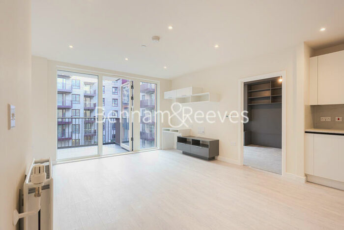 2 Bedroom Apartment To Rent In Henry Strong Road, Harrow, HA1
