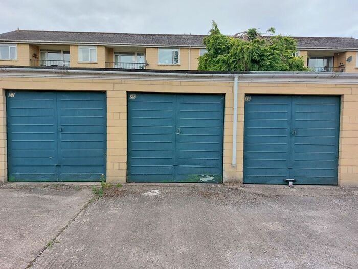 Garage / Parking To Rent In The Garage, Rochfort Court, BA2