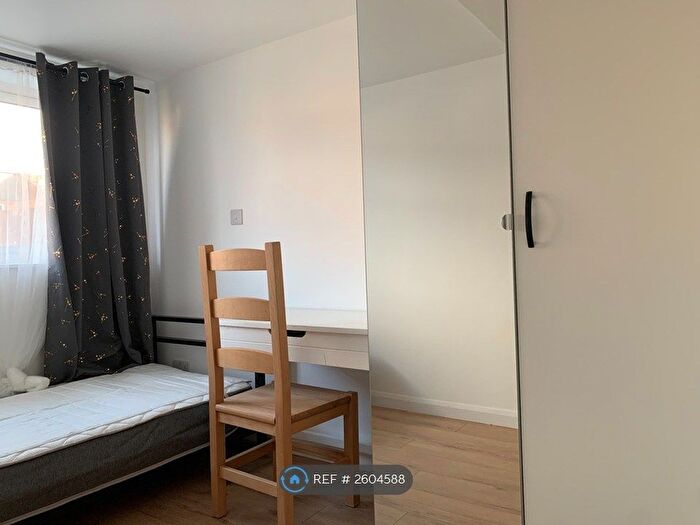 1 Bedroom Maisonette To Rent In Tiverton Way, Cambridge, CB1