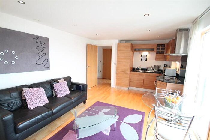 1 Bedroom Apartment To Rent In Mackenzie House, Leeds Dock, LS10