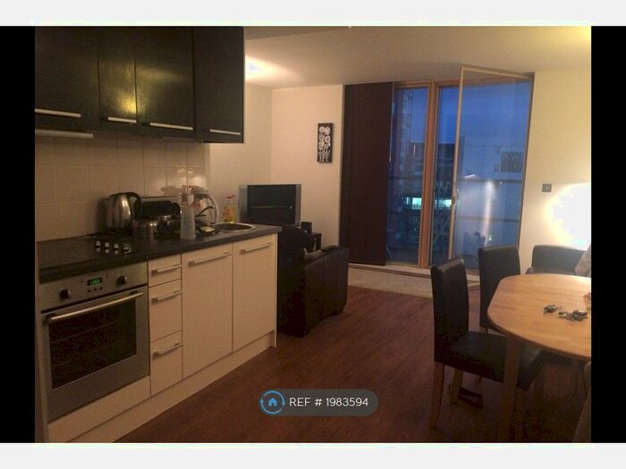 2 Bedroom Flat To Rent In Wellington Street, Leeds, LS1
