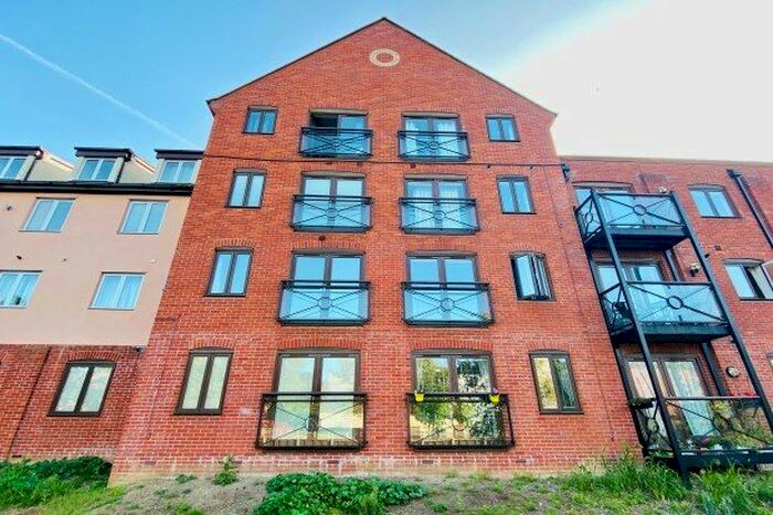 2 Bedroom Flat To Rent In East Bank, Norwich, NR1