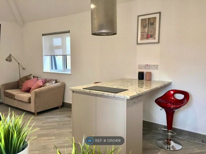 1 Bedroom Flat To Rent In Cromwell Road, Cambridge, CB1