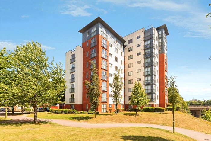 2 Bedroom Flat For Sale In Kilby Road, Stevenage, Hertfordshire, SG1