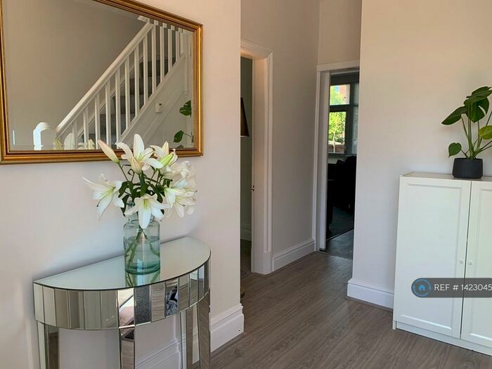 3 Bedroom Semi-Detached House To Rent In Milwain Road, Stretford, Manchester, M32