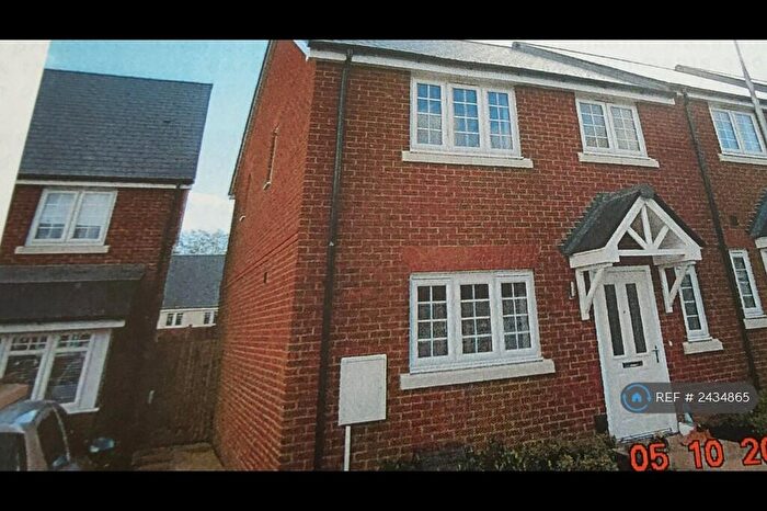 3 Bedroom Terraced House To Rent In Curzon Avenue, Folkestone, CT20