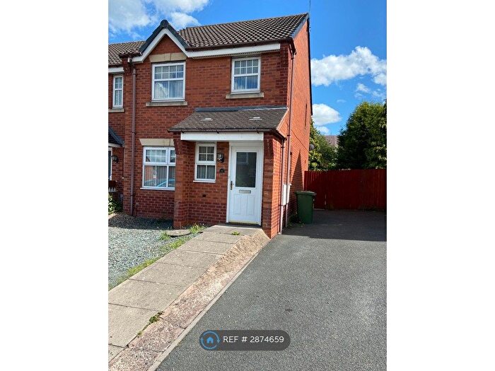3 Bedroom End Terrace House To Rent In Alderley Crescent, Walsall, WS3