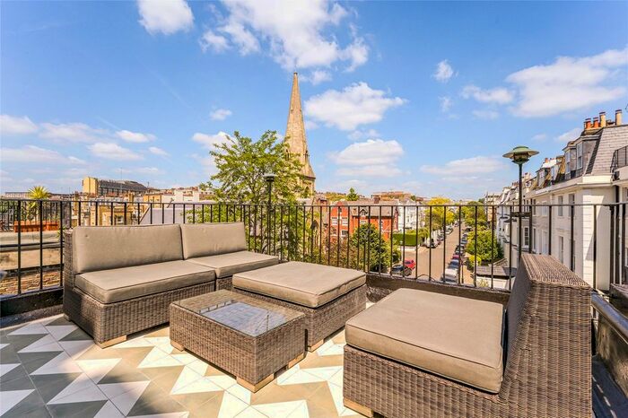 2 Bedroom Flat To Rent In Cornwall Gardens, South Kensington, London, SW7