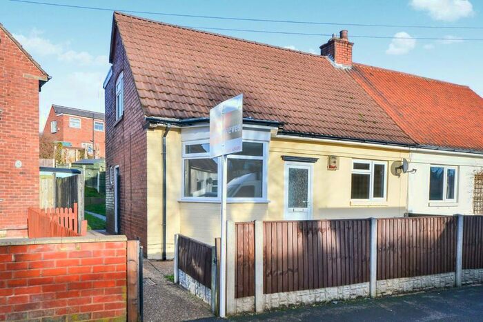 2 Bedroom Semi-Detached House To Rent In Ruskin Road, Mansfield, NG19