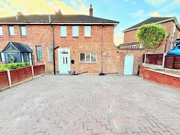 3 Bedroom Property To Rent In Churchill Road, Lichfield, WS14