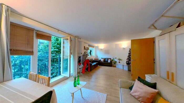 2 Bedroom Flat To Rent In Banner Street, London, EC1Y