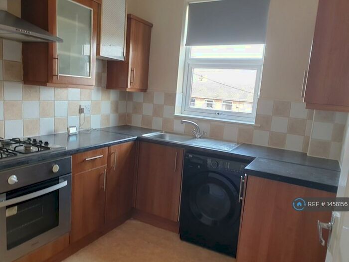 1 Bedroom Flat To Rent In Whitehill Lane, Rotherham, S60