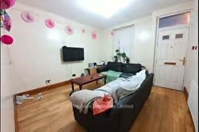 5 Bedroom Terraced House To Rent In Beamsley Terrace, Leeds, West Yorkshire, LS6