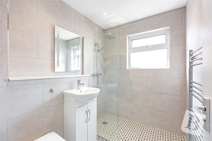 2 Bedroom Bungalow For Sale In Wilkinsons Mead, Chelmsford, Essex, CM2