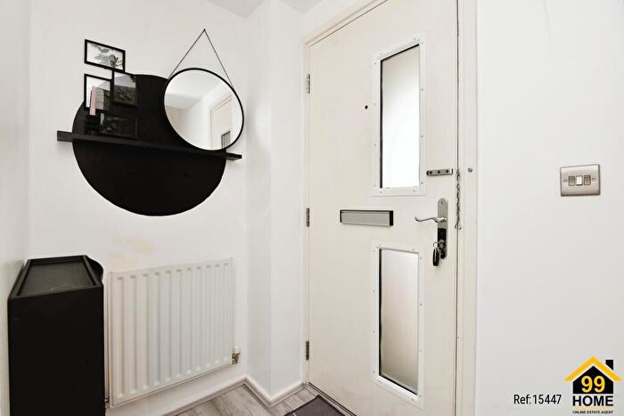 2 Bedroom Flat For Sale In Cresswell Road, Stoke-On-Trent, Stoke On Trent, ST1