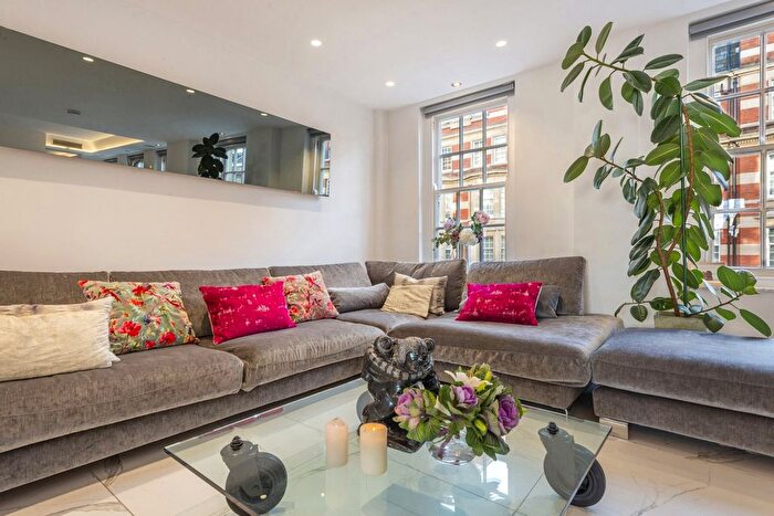 4 Bedroom Flat To Rent In Seymour Street, London, W2