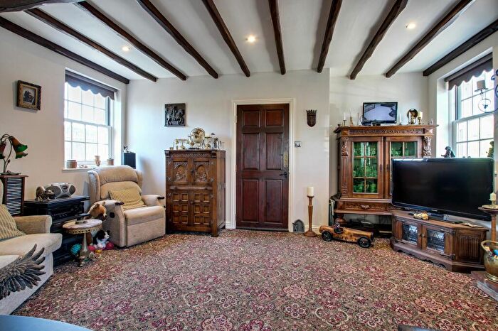 2 Bedroom Detached House For Sale In Roman Bank, Gedney Dyke, PE12
