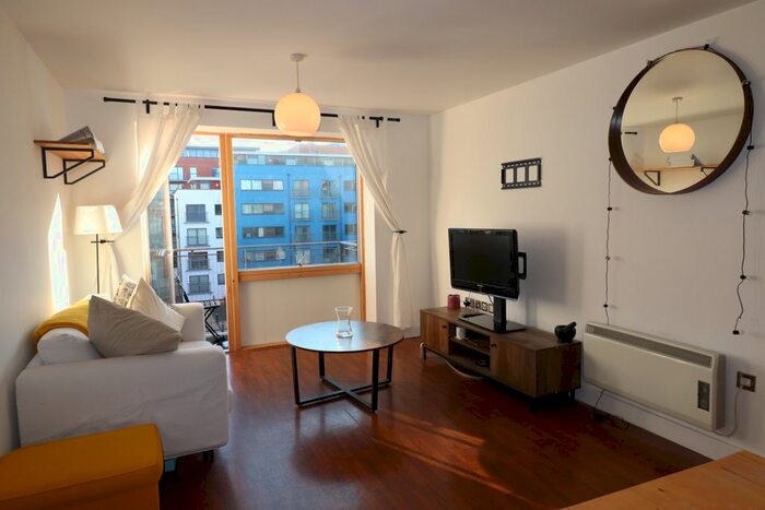 2 Bedroom Flat To Rent In Sherborne Street, Birmingham, B16