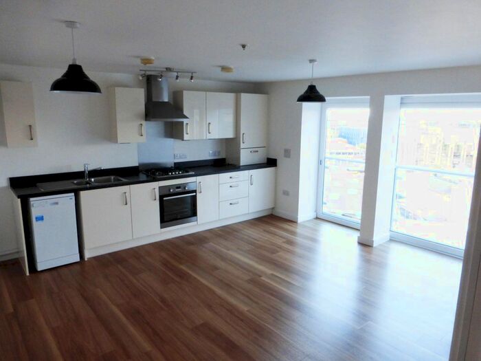 2 Bedroom Flat To Rent In Broadway, Peterborough, PE1