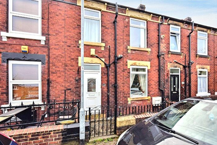 1 Bedroom Terraced House For Sale In King Street, Horbury, Wakefield, West Yorkshire, WF4