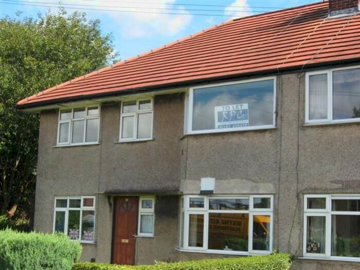 2 Bedroom Flat To Rent In Chatburn Avenue, Burnley, Lancashire, BB10