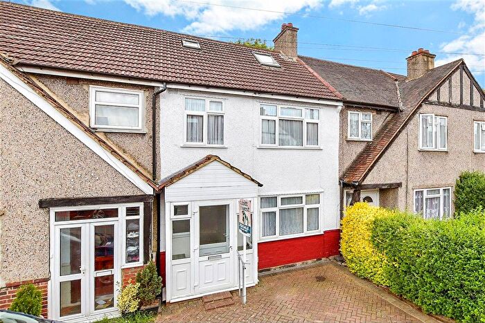 4 Bedroom Terraced House For Sale In Thornton Avenue, Croydon, Surrey, CR0