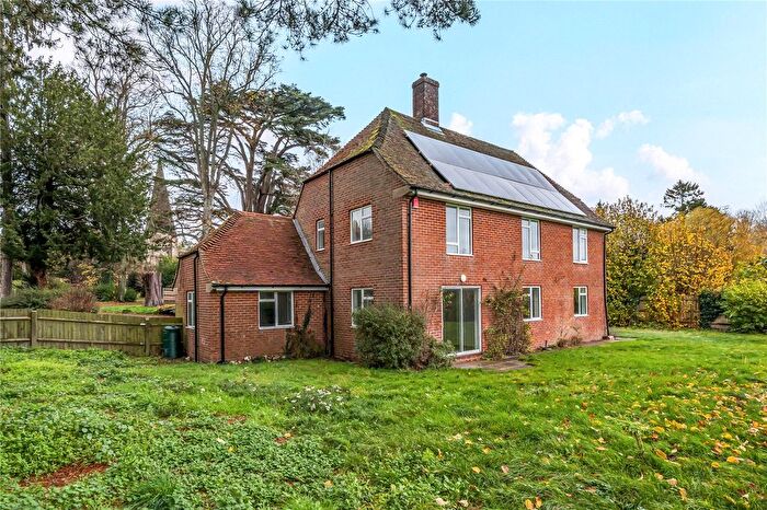 4 Bedroom Detached House To Rent In Church Street, Whitchurch, Hampshire, RG28