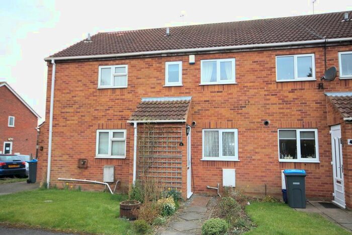 2 Bedroom Terraced House To Rent In Lynbrook Close, Thirsk, YO7