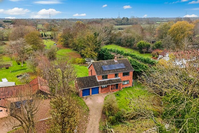 4 Bedroom Detached House For Sale In Woodrow Lane, Great Moulton, Norwich, NR15