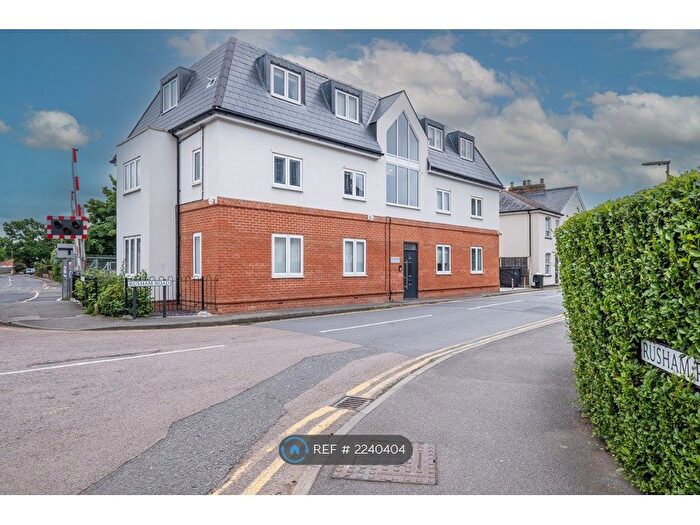 1 Bedroom Flat To Rent In Carta House, Egham, TW20