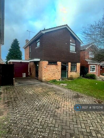 3 Bedroom Detached House To Rent In Hawthorne Way, Wing, Leighton Buzzard, LU7