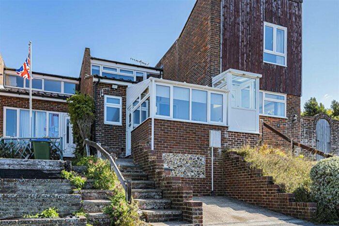 2 Bedroom Terraced House For Sale In St Leonards Close, Newhaven, BN9