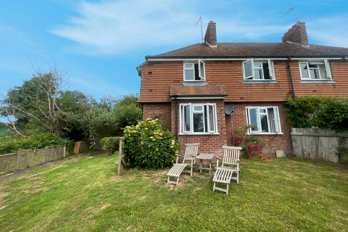 3 Bedroom Semi-Detached House To Rent In Boreham Hill, Boreham Street, BN27