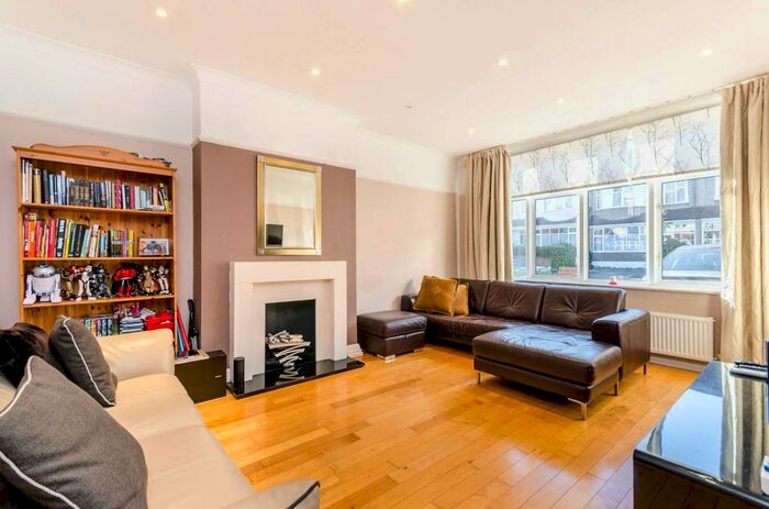 4 Bedroom Terraced House To Rent In Eden Way, Eden Park, Beckenham, BR3