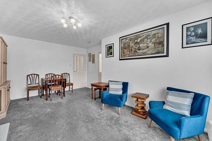 2 Bedroom Semi-Detached Bungalow For Sale In Water View Park, Leigh, WN7