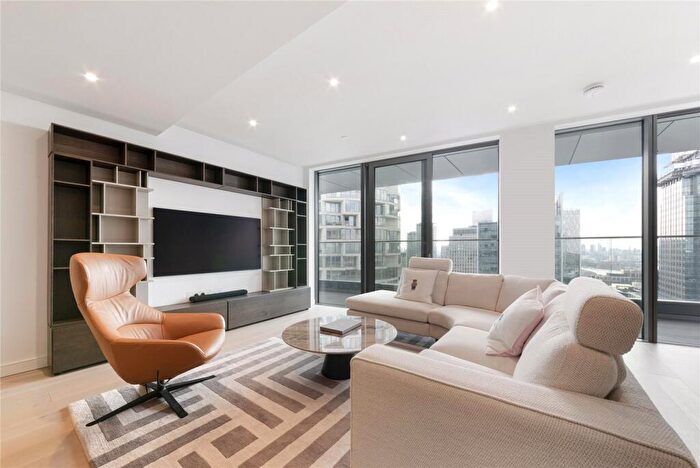 2 Bedroom Apartment To Rent In Park Drive, London, E14