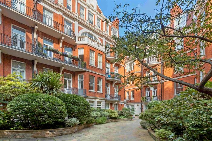 3 Bedroom Flat For Sale In Fitzgeorge Avenue, London, W14