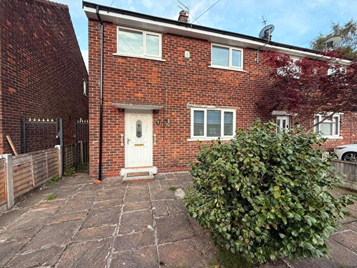 3 Bedroom Semi-Detached House To Rent In Chatley Road, Eccles, Manchester, M30