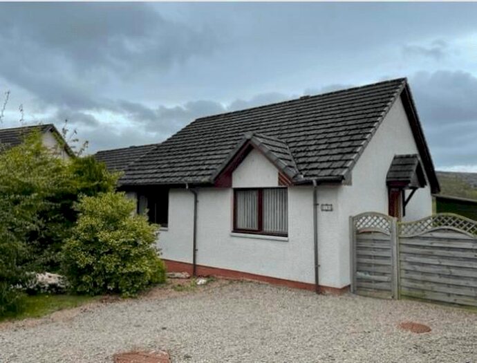 2 Bedroom Semi-Detached Bungalow To Rent In Birchbrae Drive, Kirkhill, Inverness, IV5