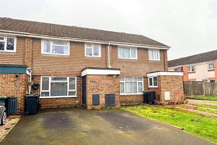 3 Bedroom Terraced House For Sale In Marryat Road, New Milton, Hampshire, BH25