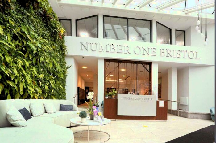 1 Bedroom Apartment To Rent In Lewins Mead, Bristol, BS1