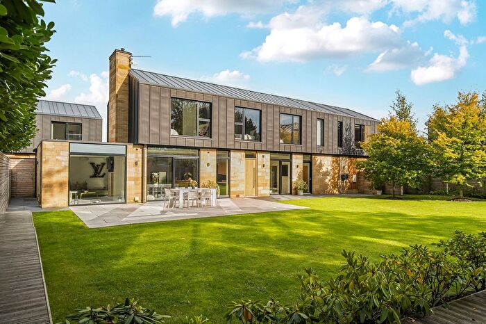 4 Bedroom Detached House For Sale In Moor Park, Beckwithshaw, HG3