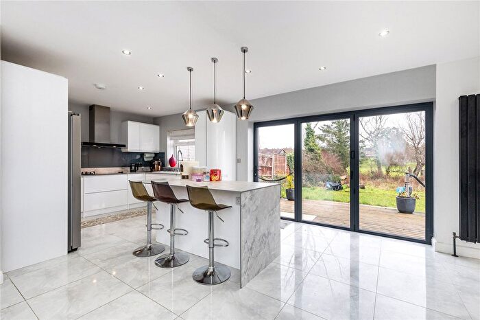 4 Bedroom Semi Detached House For Sale In Brook Road, Merstham, Redhill, Surrey, RH1