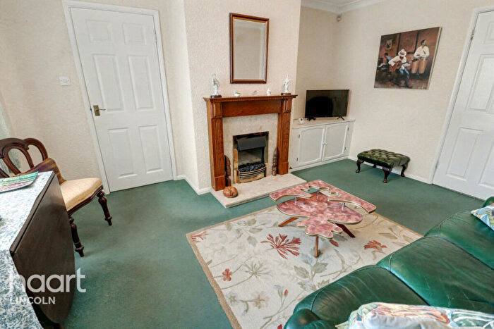 2 Bedroom Detached Bungalow For Sale In St Hughs Drive, North Hykeham, LN6