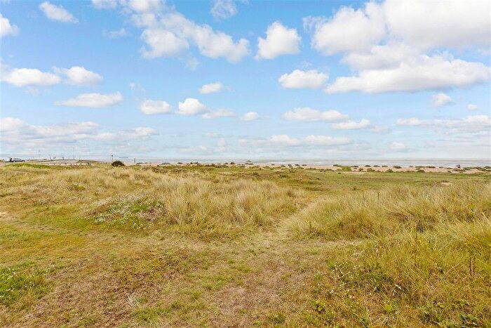 3 Bedroom Detached House For Sale In Coast Drive, Greatstone, Kent, TN28