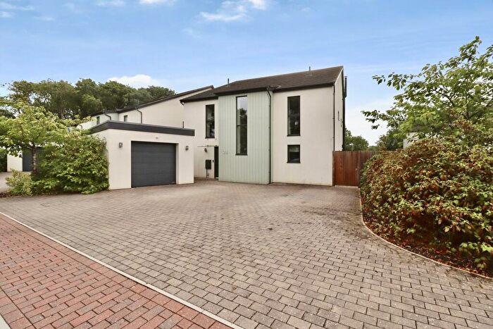 4 Bedroom Detached House For Sale In Woodlands Edge, North Carlton, LN1