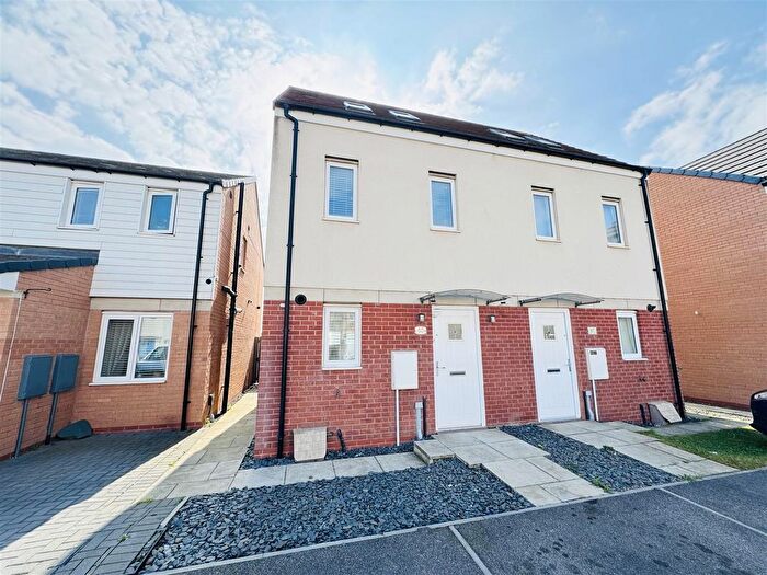 3 Bedroom Semi-Detached House To Rent In Butterstone Avenue, Marine Point, Hartlepool, TS24