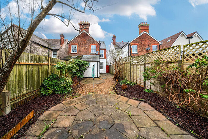 3 Bedroom Semi-Detached House For Sale In Woking Road, Guildford, GU1