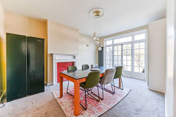 3 Bedroom Terraced House To Rent In Craignish Avenue, Norbury, London, SW16