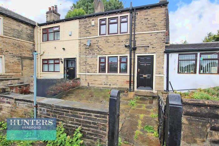 2 Bedroom Cottage To Rent In Suddards Fold Great Horton Road, Bradford, West Yorkshire, BD7
